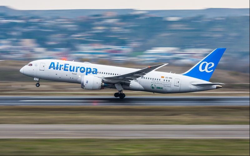 Serviço gratuito de transfer está disponível para voos transatlânticos com agens nas classes J ou C - Divulgação