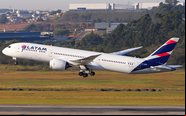 Os voos da Latam para a Austrália são operados pelo Boeing 787-9 - Guilherme Amâncio